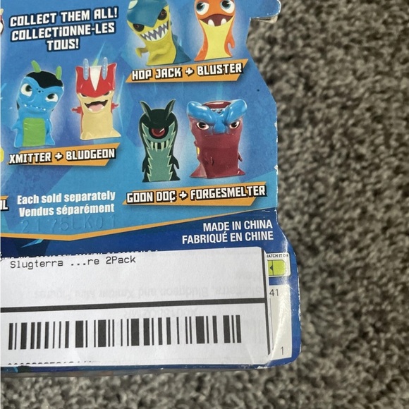 Xmitter & Bludgeon Action Figure Set - Blue and Red - Picture 9 of 12